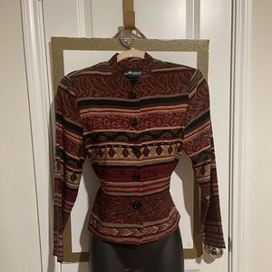 Sag Harbor button up blouse with collar and tie back